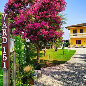  Apartment Yard 151